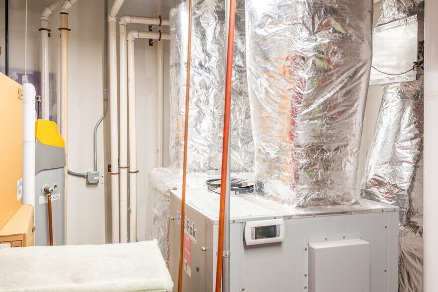 More Photos Of 225 Tomlinson Dr, Starkville Medical For Sale