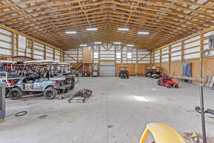 More Photos Of 2278 TX-87 Hwy, Crystal Beach Warehouse For Sale