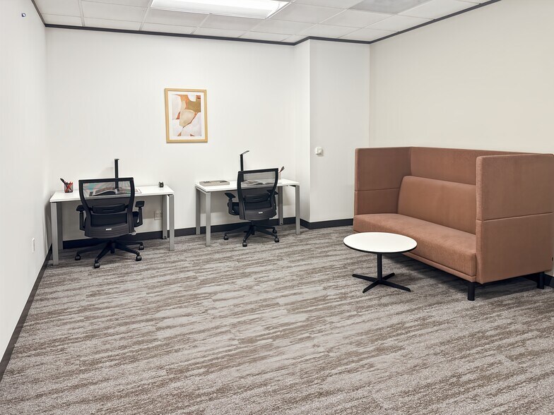 More Photos Of 1415 Louisiana St, Houston Coworking Space