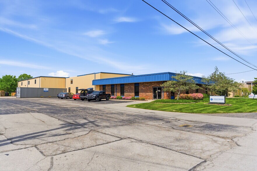 More Photos Of 1812 Cargo Ct, Louisville Warehouse For Sale