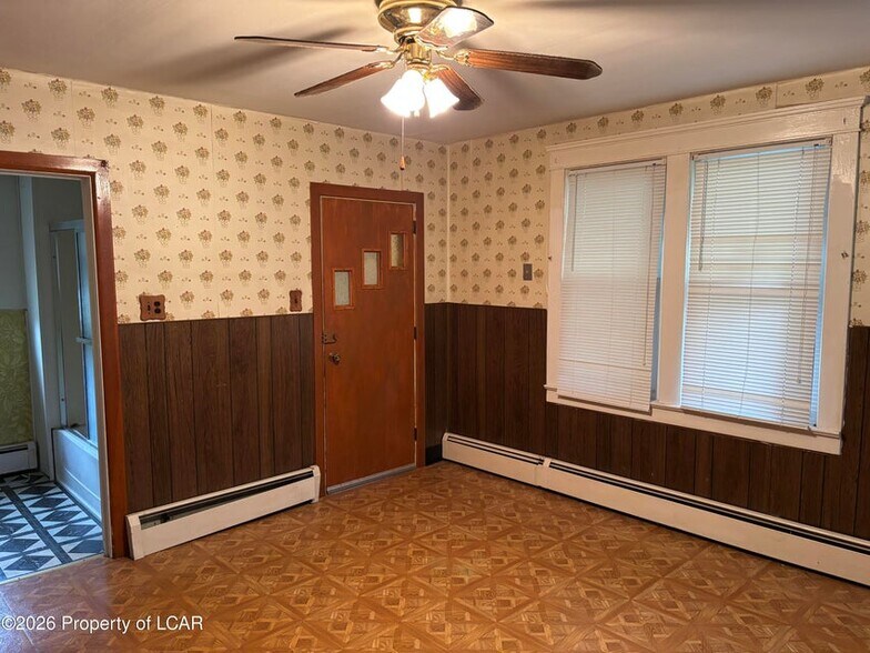 More Photos Of 12 Hill St, Glen Lyon Apartments For Sale