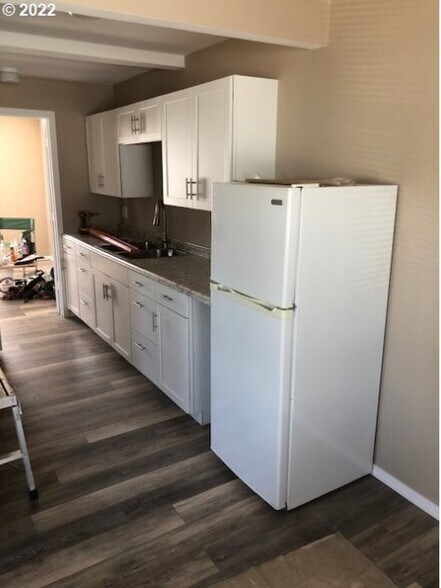 More Photos Of 230 NW Main St, Winston Trailer Camper Park For Sale