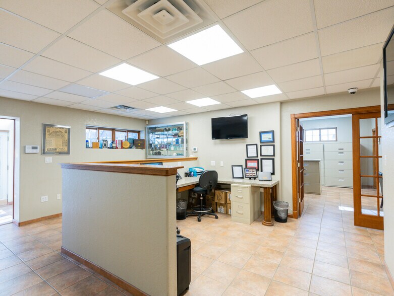More Photos Of 1115 N Erie Ave, Pueblo Warehouse For Sale