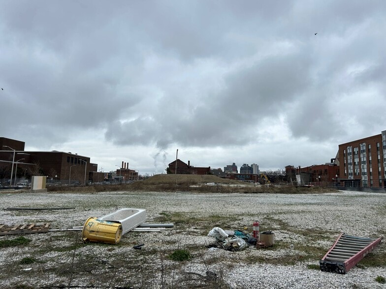 More Photos Of Sojourner Douglass College, Baltimore Schools For Sale
