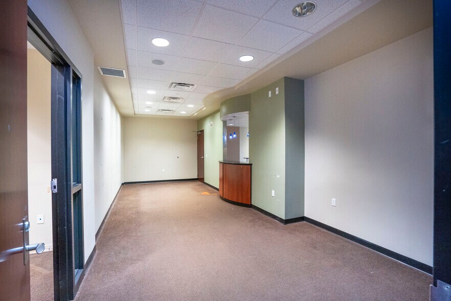 More Photos Of 2601 Gateway Dr, State College Medical For Sale