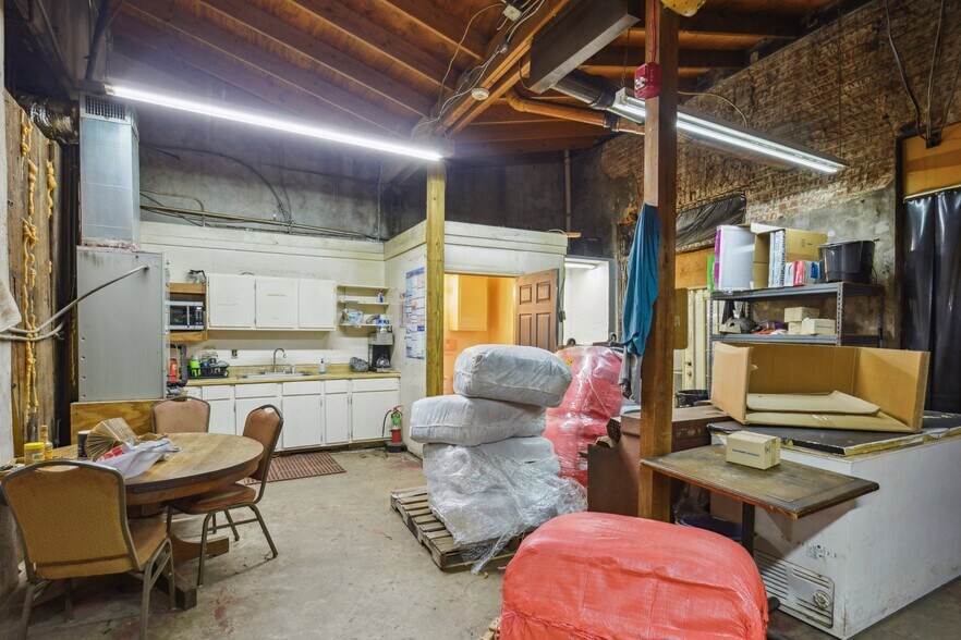 More Photos Of 517 Conti St, New Orleans Storefront Retail Residential For Sale