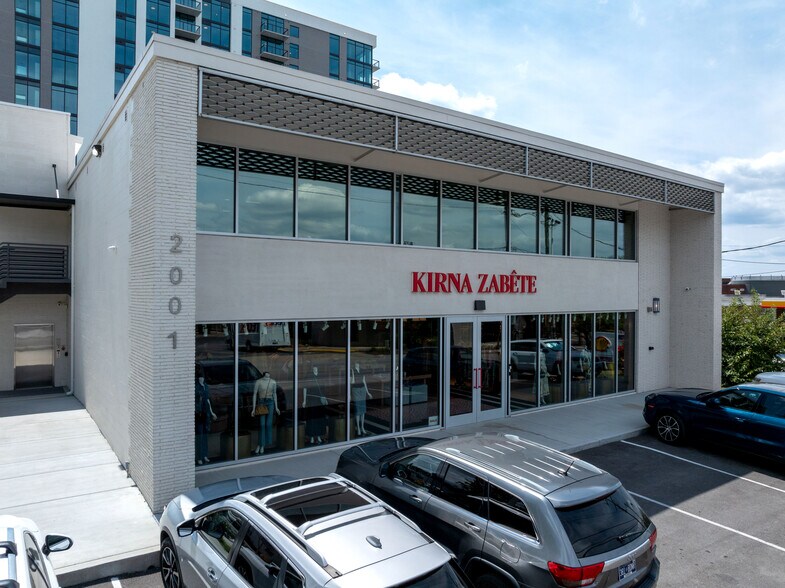 More Photos Of 2001 Warfield Dr, Nashville Office For Lease