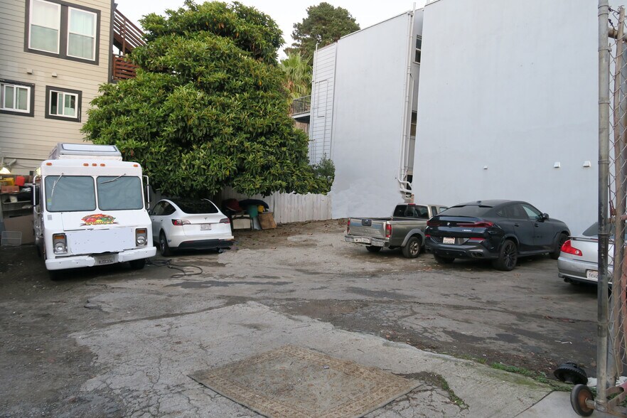 More Photos Of 3489-3499 Mission St, San Francisco Storefront For Sale