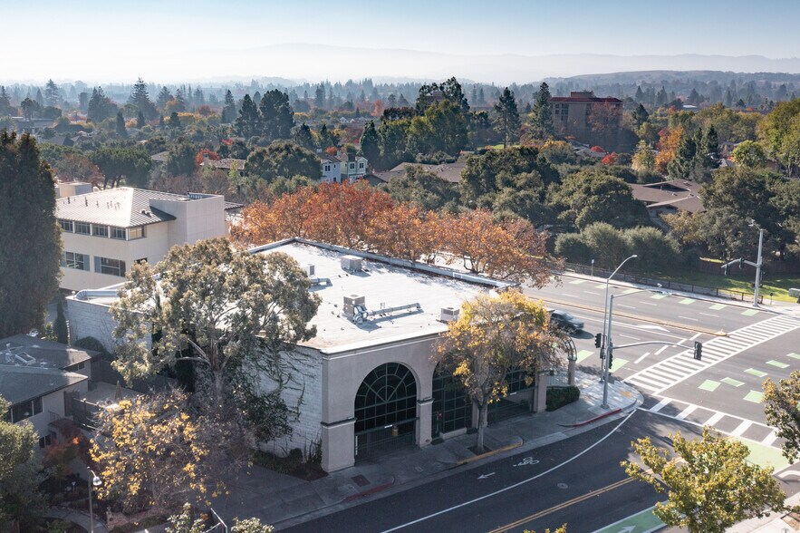 More Photos Of 1705 El Camino Real, Palo Alto Office For Sale