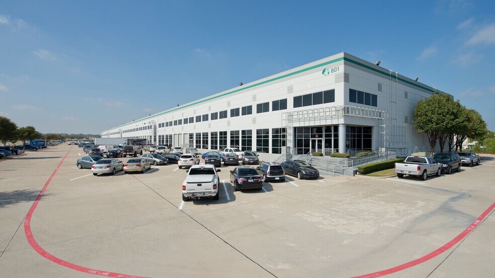 More Photos Of 801 Hanover Dr, Grapevine Unknown For Lease