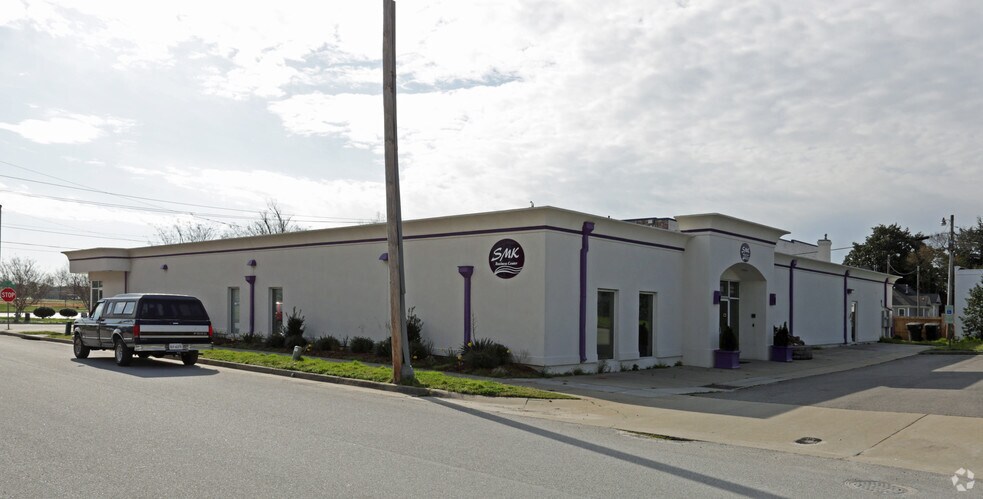 More Photos Of 2011 Queen St, Portsmouth Office For Lease