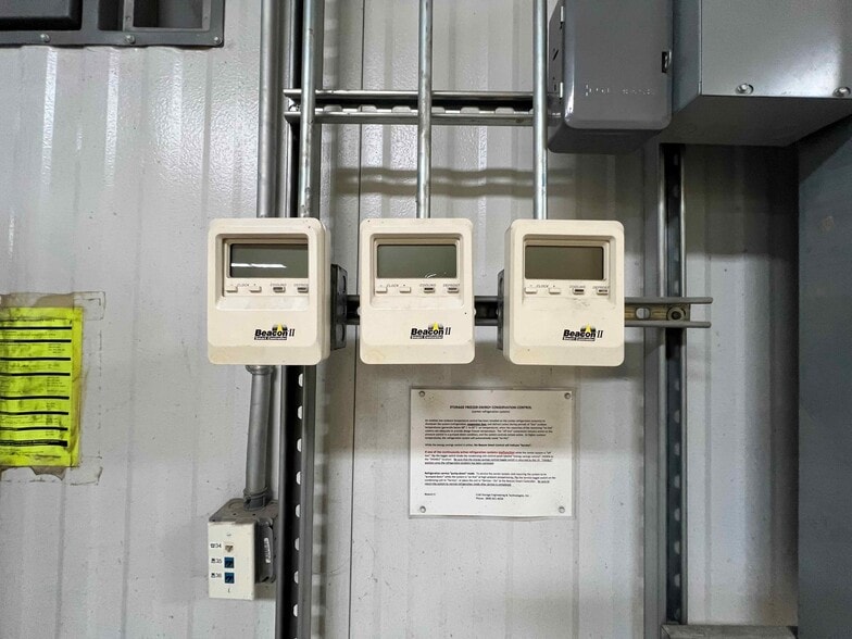 More Photos Of 422 Performance Dr, Cedar Falls Industrial For Sale