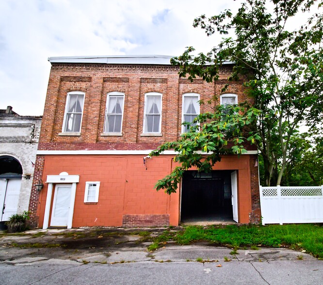 Primary Photo Of 105 Railroad St, Rocky Ford Office For Sale