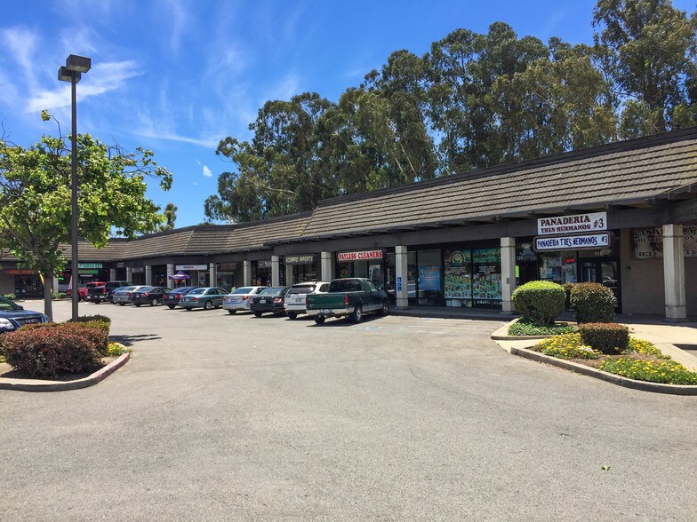 More Photos Of 116 E Laurel Dr, Salinas Restaurant For Sale