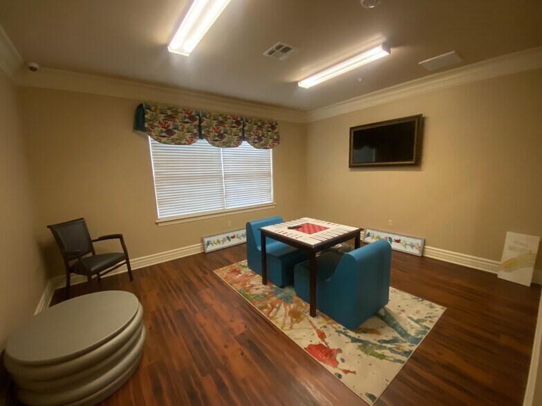 More Photos Of 104 Mbl Bank Dr, Minden Assisted Living For Sale
