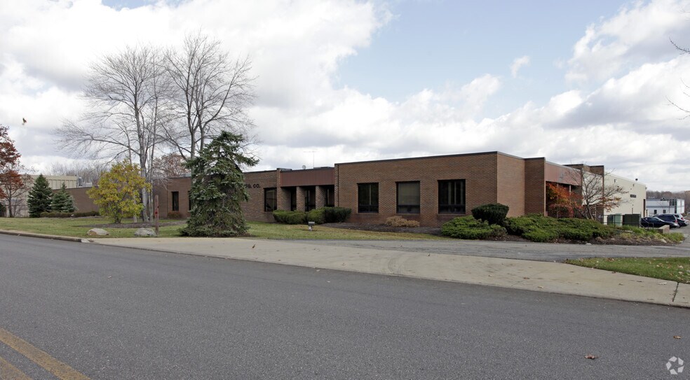 Primary Photo Of 1665 Enterprise Pky, Twinsburg Manufacturing For Lease