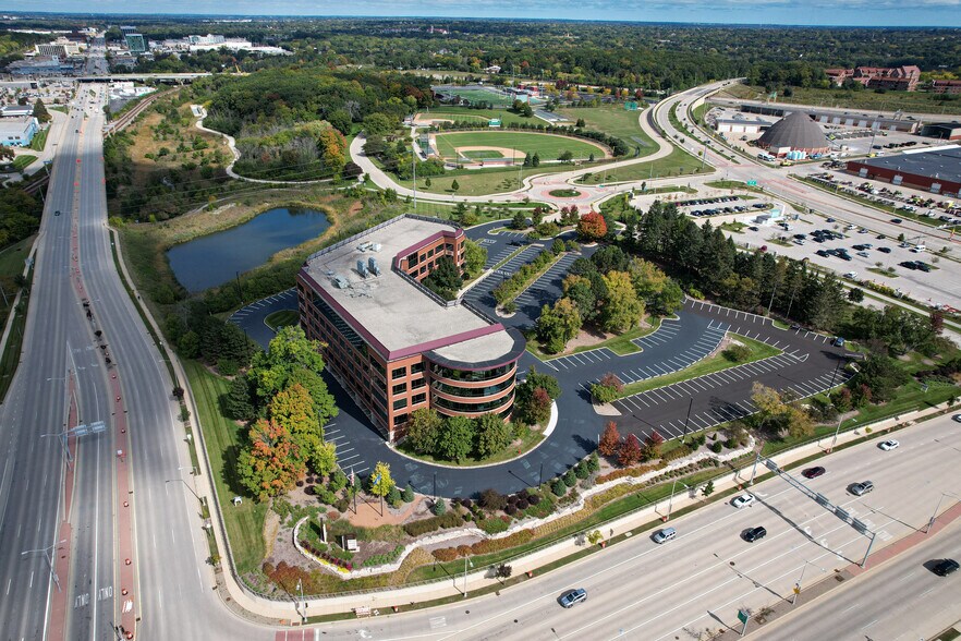 More Photos Of 1200 N Mayfair Rd, Wauwatosa Office For Lease