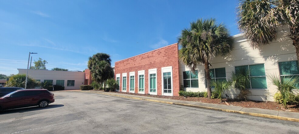 More Photos Of 1277 N Semoran Blvd, Orlando Office For Lease