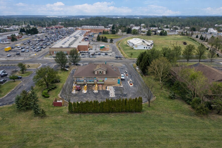 More Photos Of 732 Corylus Dr, Pataskala Carwash For Sale
