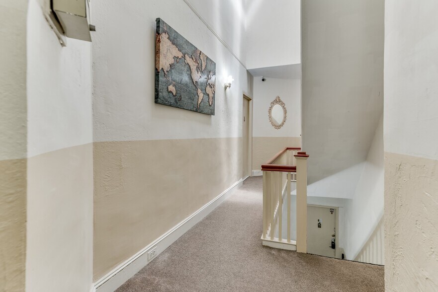 More Photos Of 4132 53rd St, Woodside Apartments For Sale