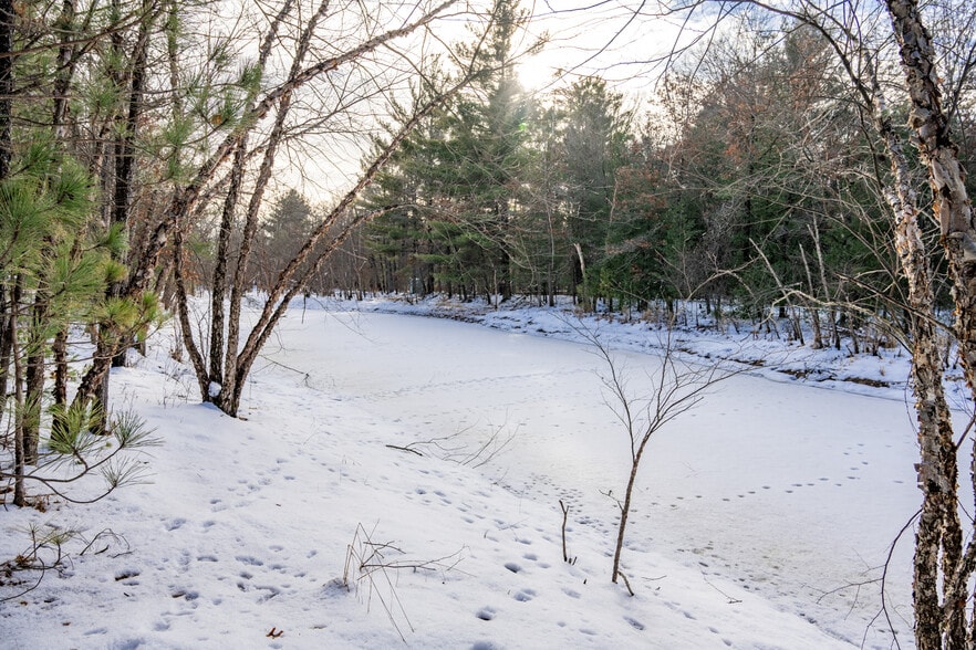 More Photos Of N13903 State Road 80, Necedah Hotel For Sale