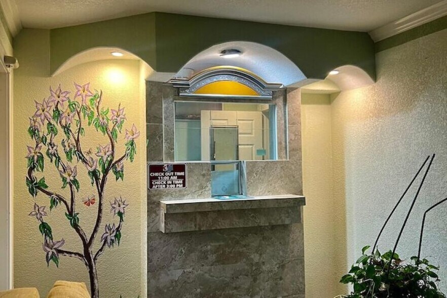 More Photos Of 1131 Austin Hwy, San Antonio Hotel For Sale