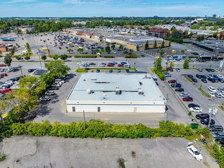 More Photos Of 8600-8610 Boul Newman, Montréal General Retail For Sale