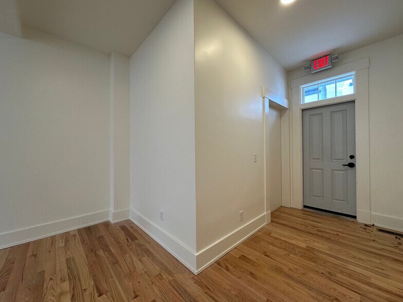 More Photos Of 1400 Walnut St, Cincinnati Apartments For Lease