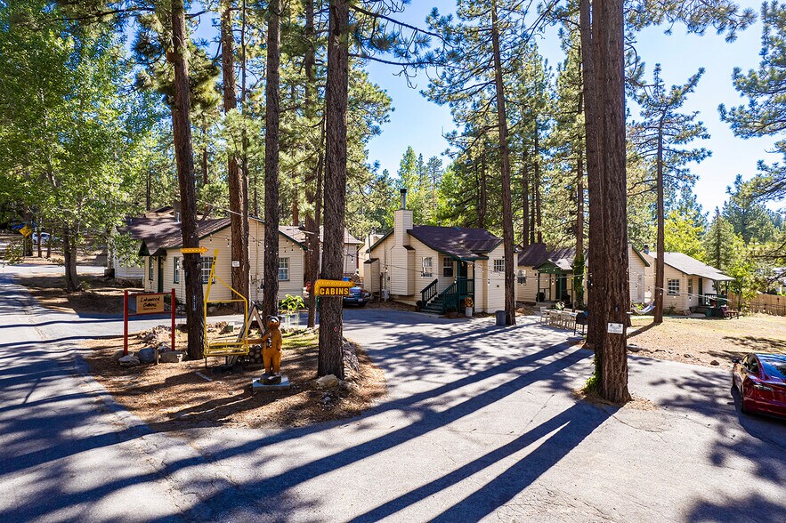 More Photos Of 586 Main St, Big Bear Lake Hotel For Sale