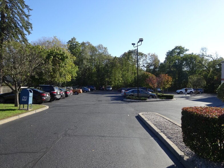 More Photos Of 200 Centerville Rd, Warwick Office Residential For Lease