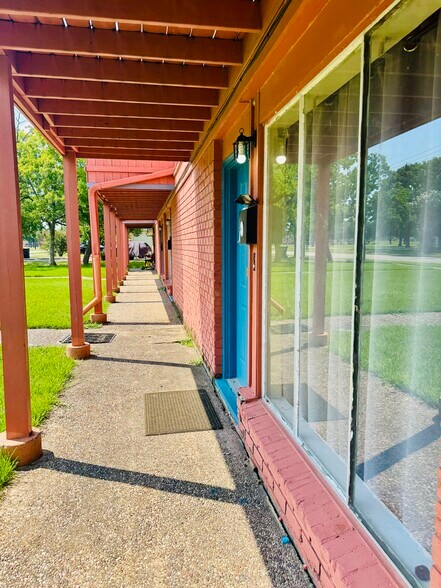 More Photos Of 2816 Lafferty Rd, Pasadena Apartments For Sale