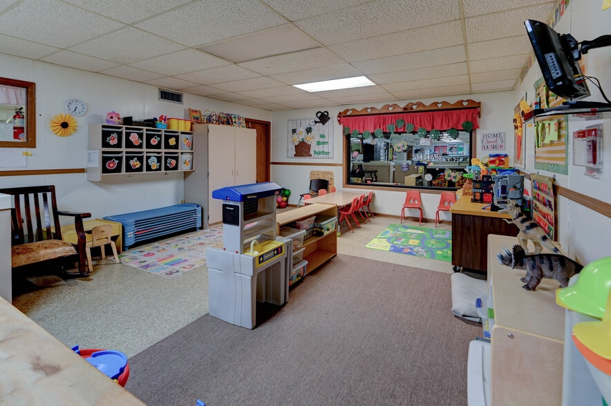 More Photos Of 2901 M 291 Frontage Rd, Independence Schools For Sale