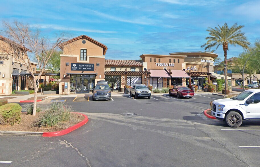 More Photos Of 1490 E Williams Field Rd, Gilbert Storefront For Lease