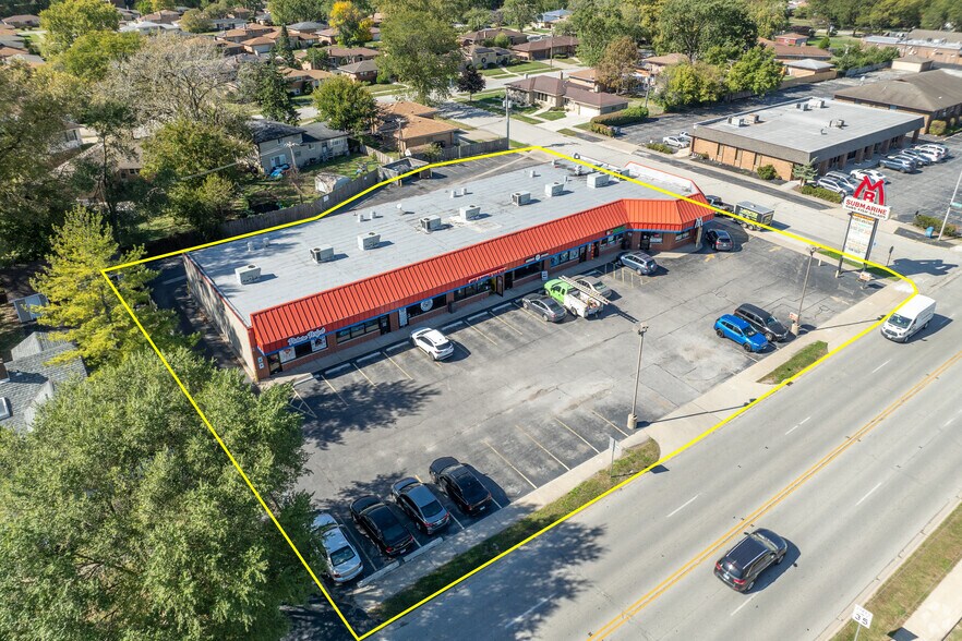 More Photos Of 17100-17114 S Park Ave, South Holland Storefront Retail Office For Lease