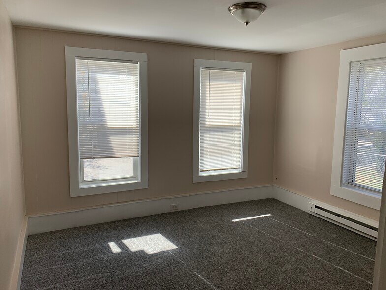 More Photos Of 412 Manchester St, Manchester Apartments For Sale