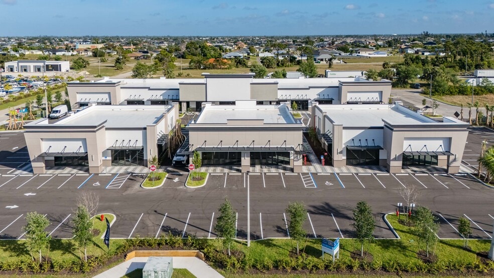 More Photos Of 1019 SW Pine Island Rd, Cape Coral Unknown For Lease