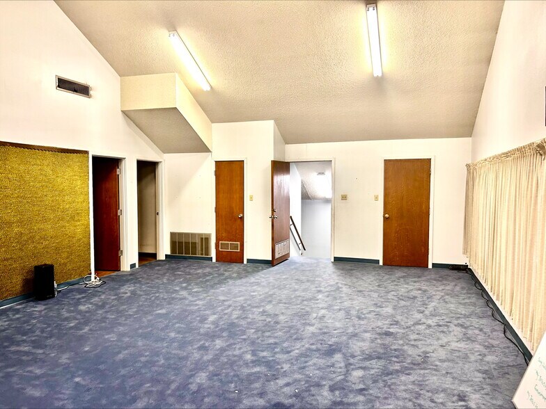 More Photos Of 6309 Jameson Rd, Amarillo Religious Facility For Lease