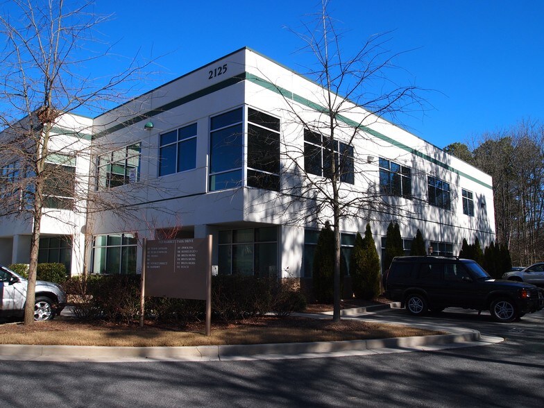 Primary Photo Of 2125 Barrett Park Dr NW, Kennesaw Office For Lease