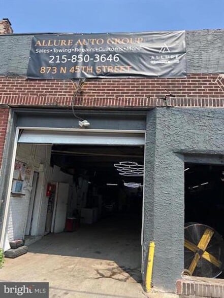More Photos Of 873 N 45th St, Philadelphia Industrial For Sale