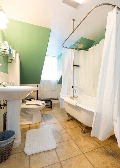 More Photos Of 715 State Highway 3, Bar Harbor Hospitality For Sale