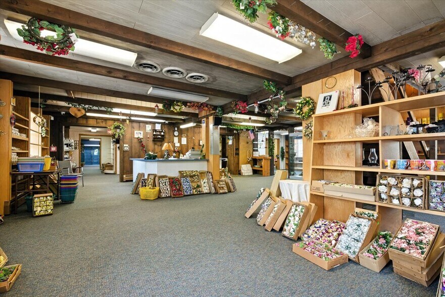 More Photos Of 1993 Milford Rd, East Stroudsburg Freestanding For Lease