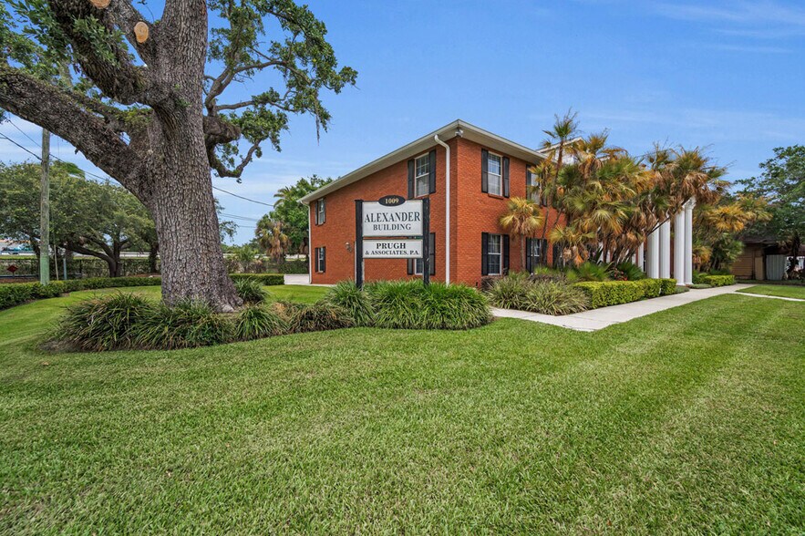 More Photos Of , Tampa Unknown For Sale