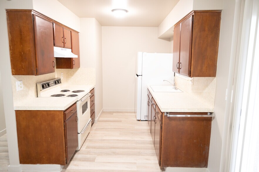 More Photos Of 506 14th St, Ogden Apartments For Sale