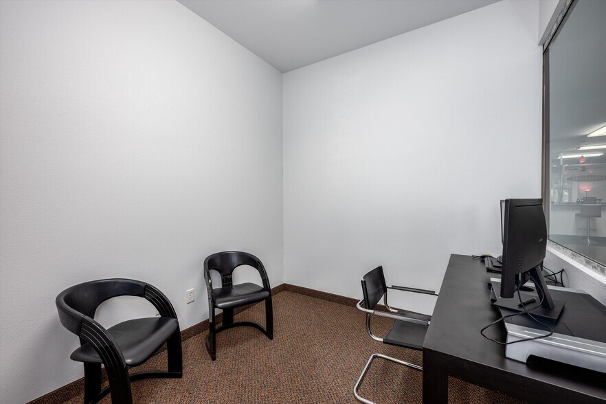 More Photos Of 6513 Preston Rd, Plano Medical For Sale