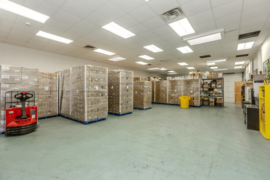 More Photos Of 145 Carolina Ave, Providence Manufacturing For Sale