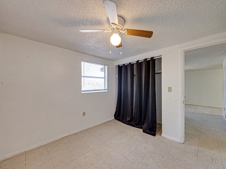 More Photos Of 38230 Roosevelt Ave, Dade City Apartments For Sale