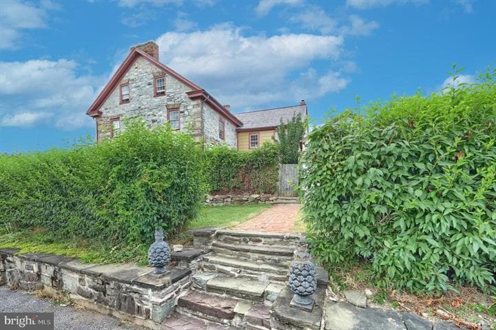 More Photos Of 4415 W Market St, York Specialty For Sale