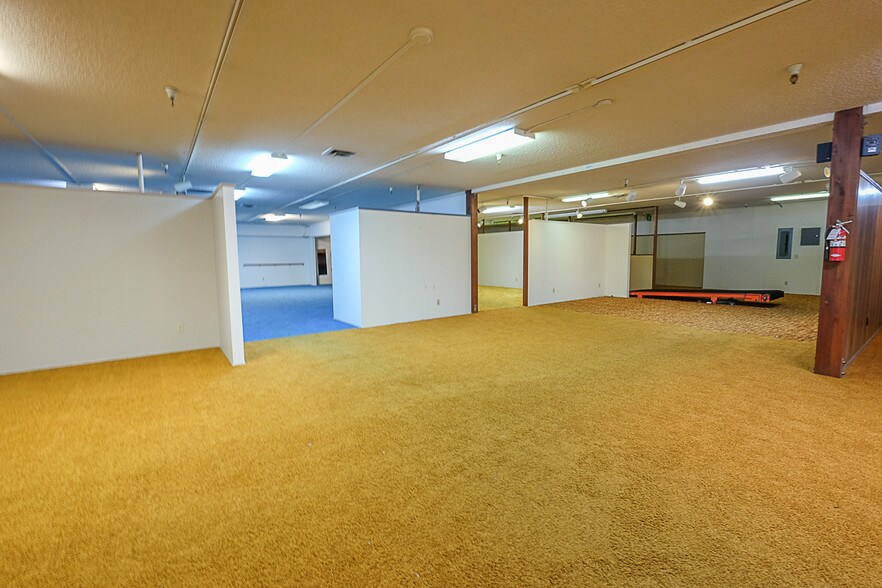 More Photos Of 1126-1150 Main Ave, Tillamook Storefront For Lease