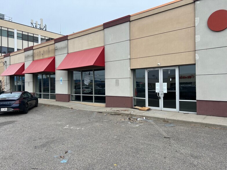 More Photos Of 660 Rockaway Tpke, Lawrence Storefront For Lease