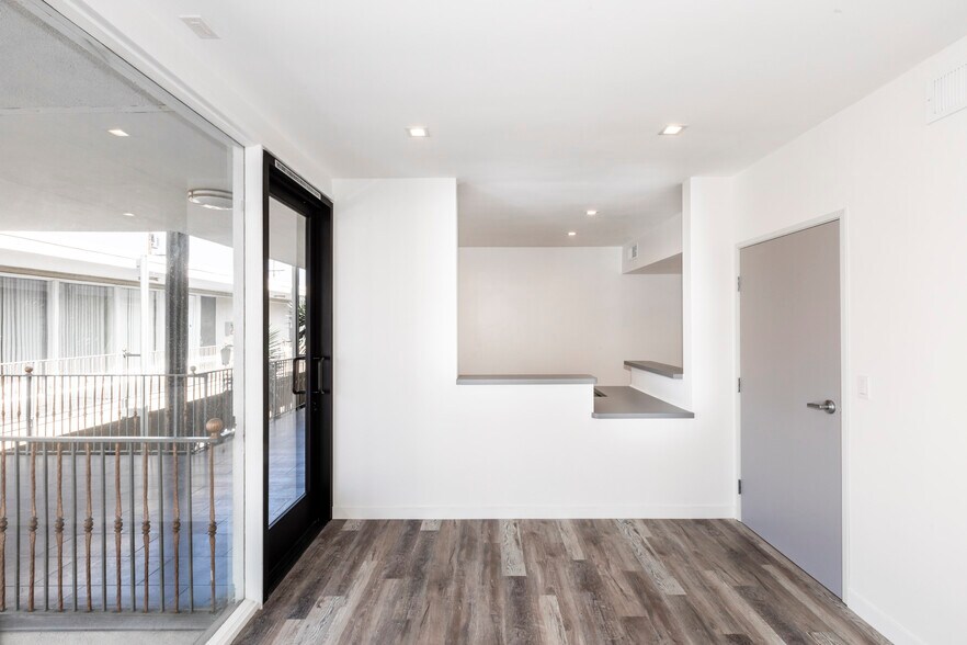 More Photos Of 2777 Pacific Ave, Long Beach Medical For Lease